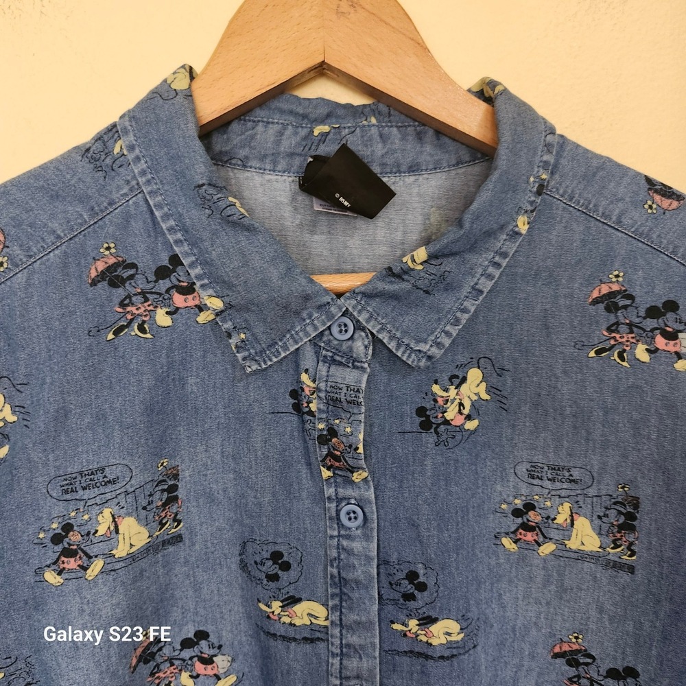 Disney Denim Button Down Shirt Womens Medium Blue Mickey Mouse Print Puff Sleeve - Picture 5 of 9